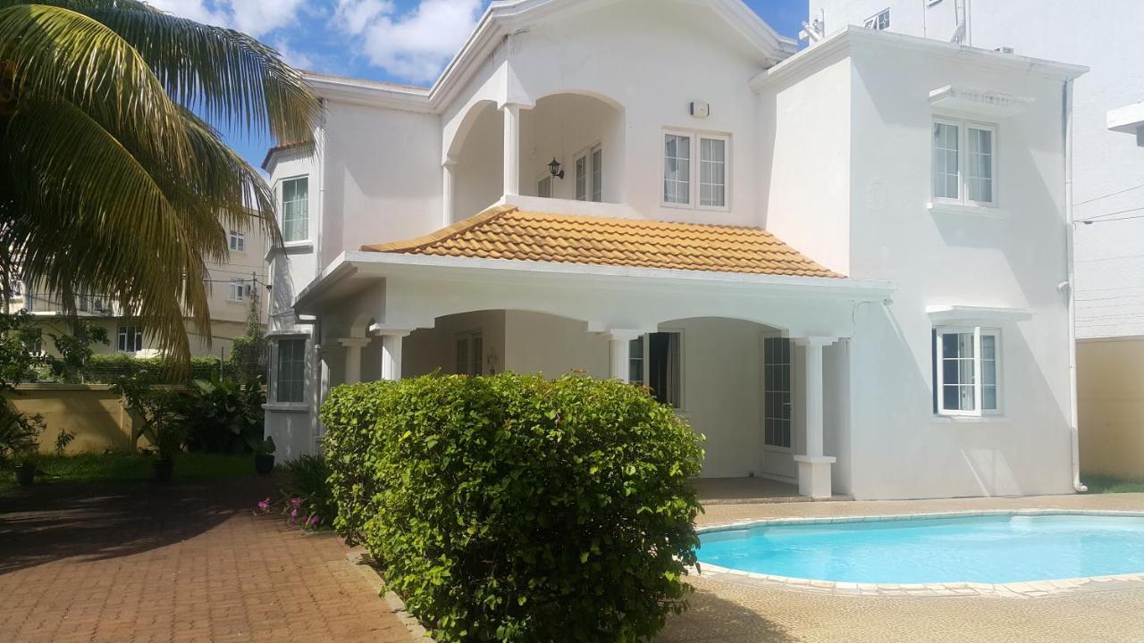 Villa Le Reve D'Or A 150M De La Plage Flic en Flac Exterior photo